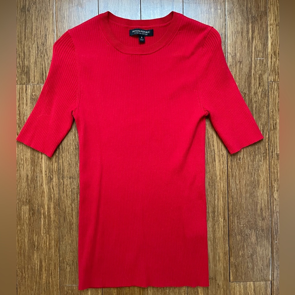 Banana Republic Red Ribbed Sweater - Picture 1 of 1